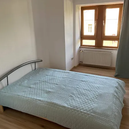 Apartment Schoene Dachgeschosswohnung Im Herzen Von Deidesheim